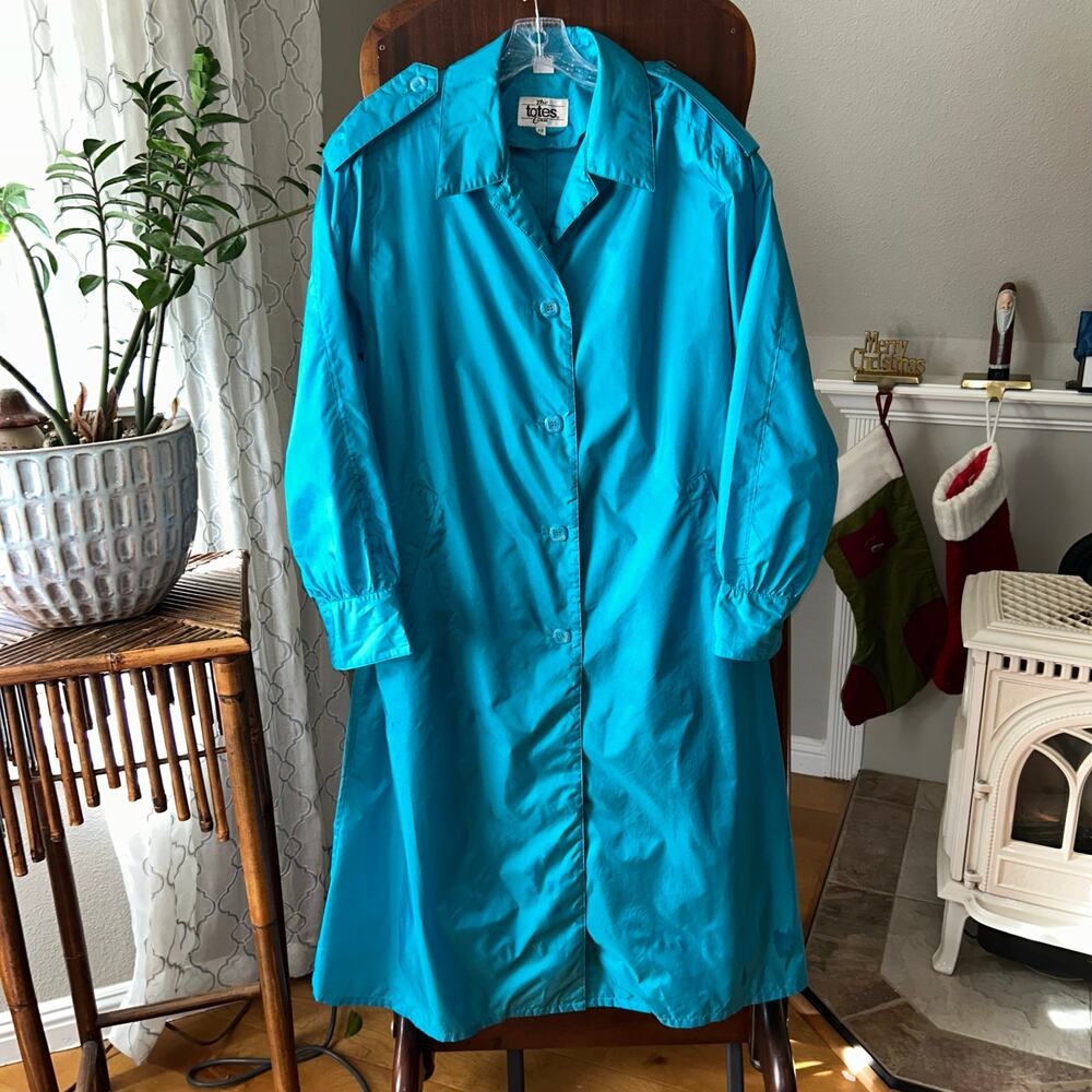 Vintage Totes raincoat trench coat in teal blue with shoulder pads sz 10